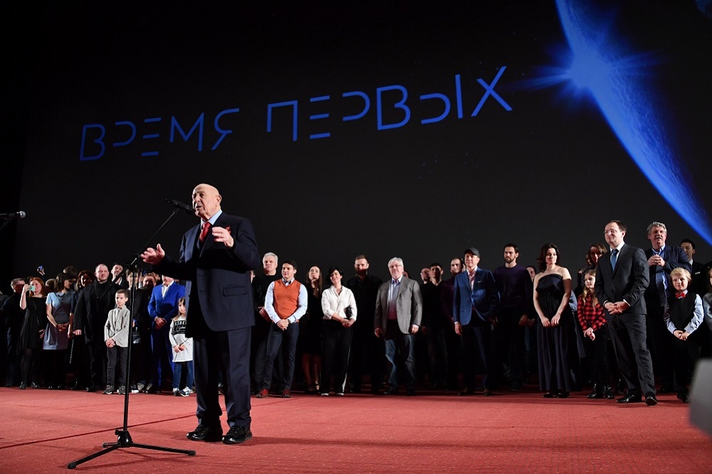 какая непредвиденная ситуация возникла у алексея леонова во время его 1 выхода в открытый космос. Смотреть фото какая непредвиденная ситуация возникла у алексея леонова во время его 1 выхода в открытый космос. Смотреть картинку какая непредвиденная ситуация возникла у алексея леонова во время его 1 выхода в открытый космос. Картинка про какая непредвиденная ситуация возникла у алексея леонова во время его 1 выхода в открытый космос. Фото какая непредвиденная ситуация возникла у алексея леонова во время его 1 выхода в открытый космос