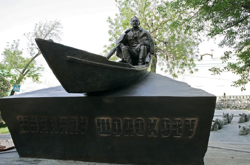А шолохова фото. Памятник михаилу шолохову в богучаре. Какой памятник является шолохов. Памятник м а шолохову в ростове на дону. Шолохову белгород.