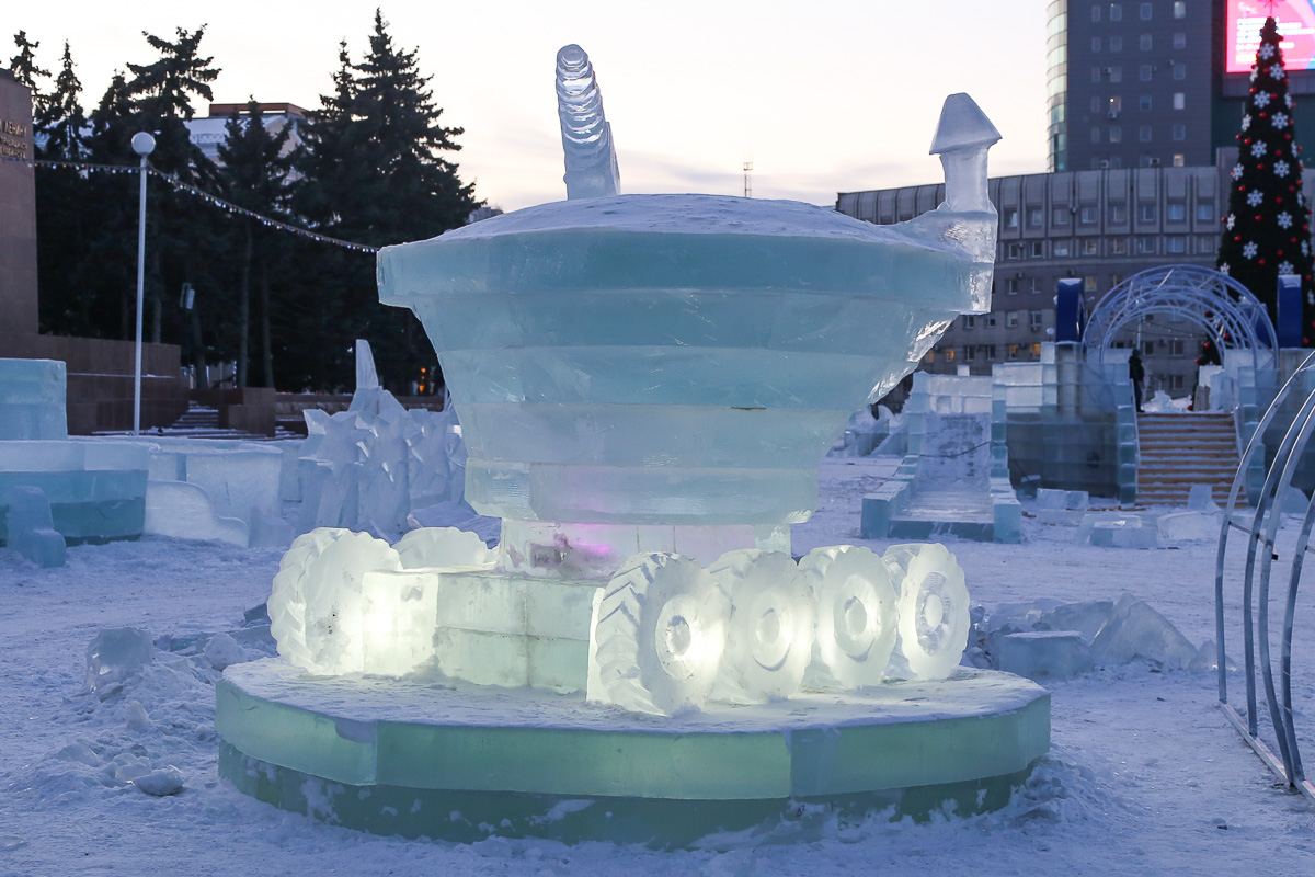 Ледовый городок в челябинске фото