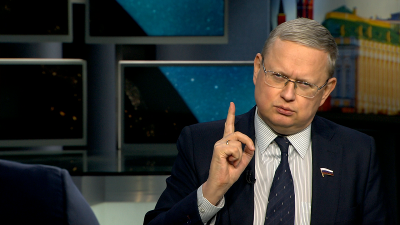 Главное за ночь и утро 2 февраля: Дроны штурмуют небо, Китай начал мобилизацию, Россию склоняют к опасной уступке