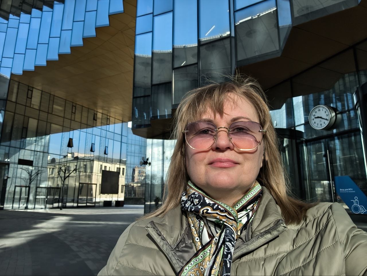 Число желающих переехать в Россию резко уменьшилось. Есть хорошие и очень плохие новости