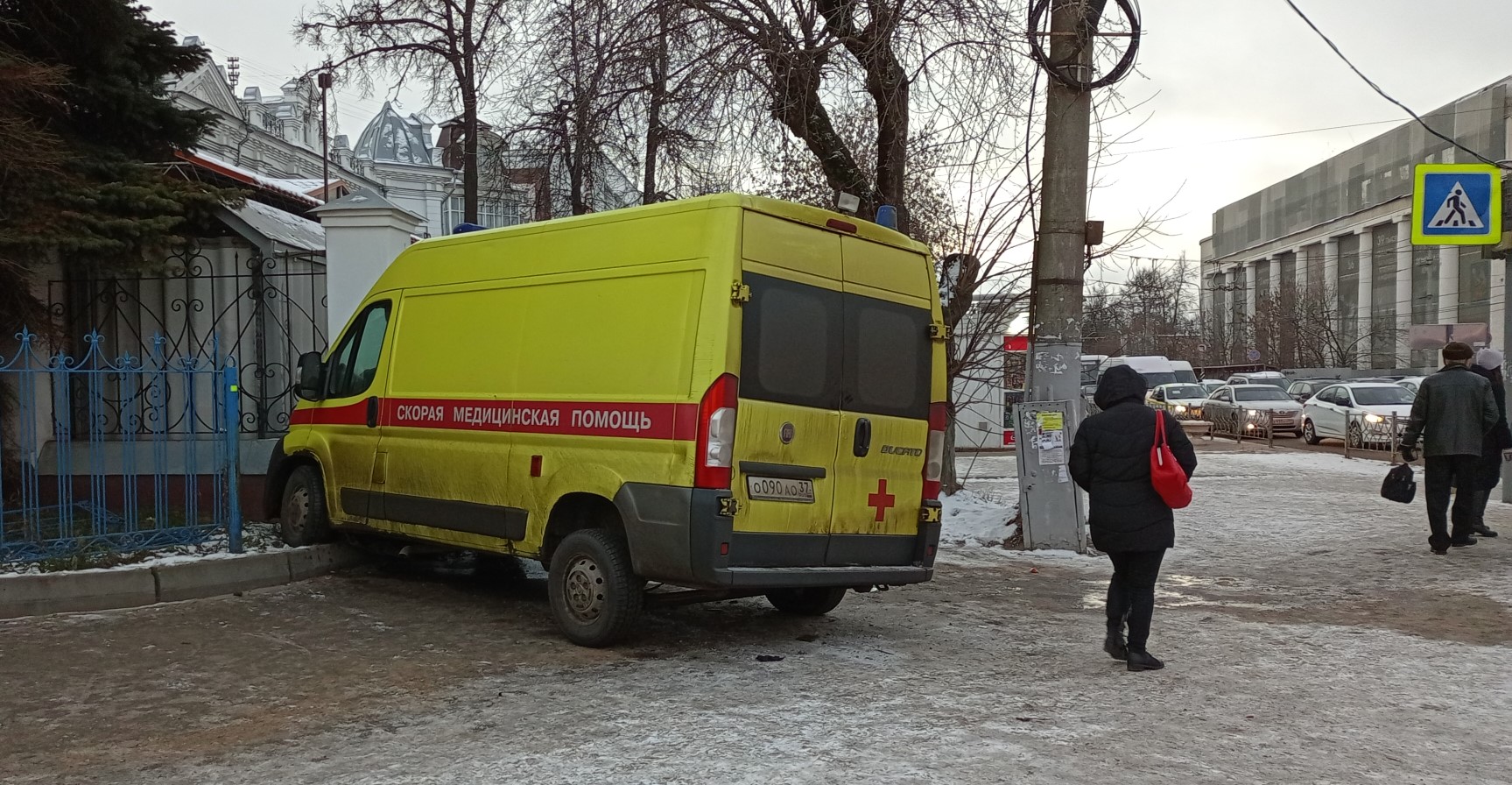 В центре Иванова в ДТП с реанимобилем пострадали 4 человека