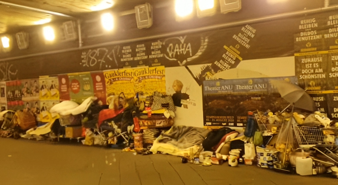 Германия. Наши дни: Напёрсточники, "Котельники" и сдача бутылок. Это кажется фантастикой, но есть доказательства