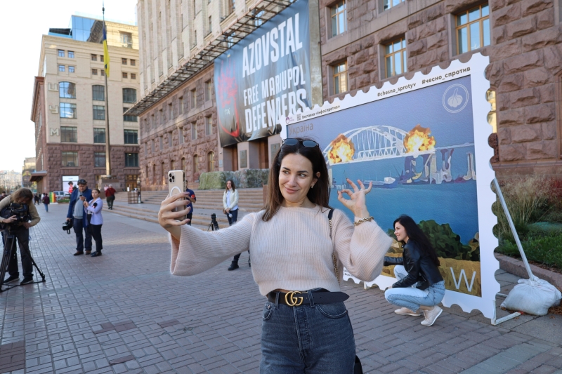 Украинская блогерша Бонька с почти миллионом подписчиков взмолилась о мире. И тут началось