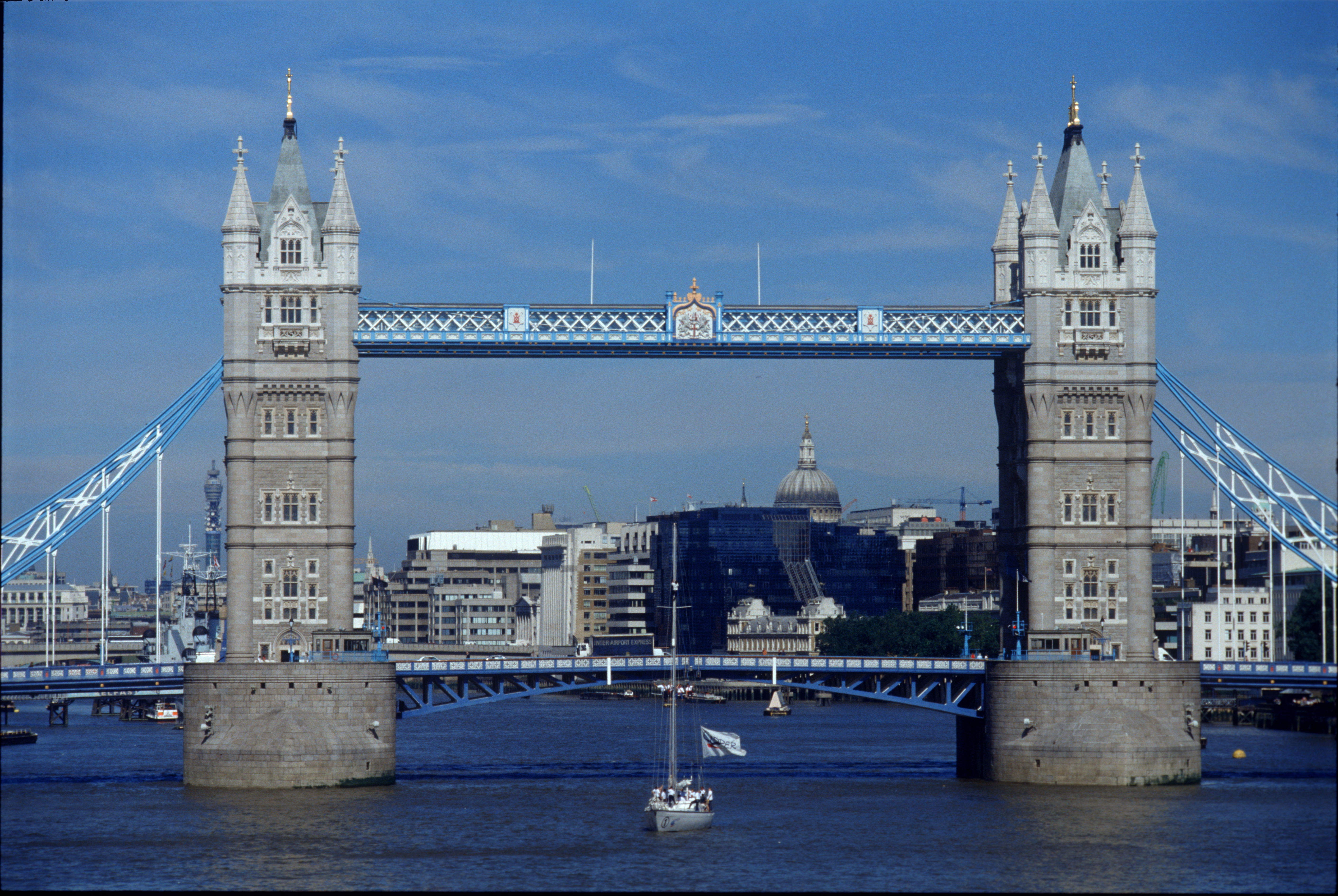 БИЛИ ПО РОССИИ, ПОПАЛИ ПО СЕБЕ. ЕВРОПА ПОШЛА КО ДНУ геополитика