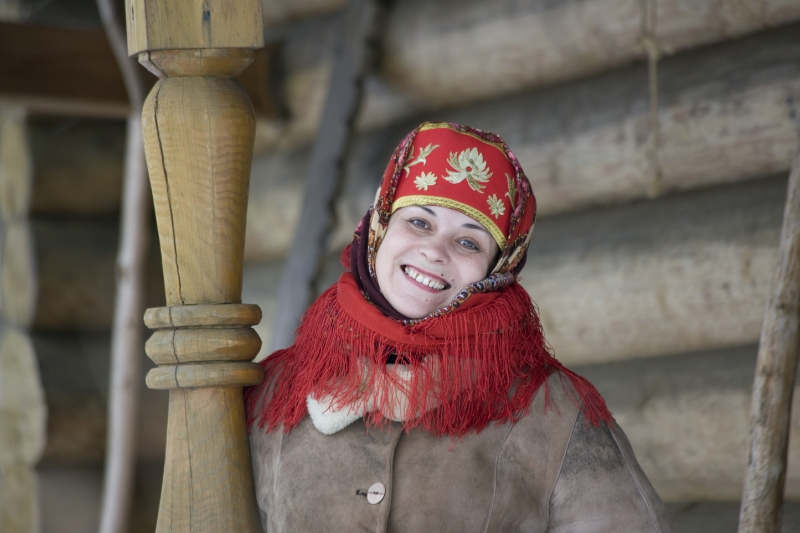 Не просто причёска: Почему на Руси девушки заплетали одну косу, а женщины – две? Вы удивитесь, но дело вовсе не в суевериях