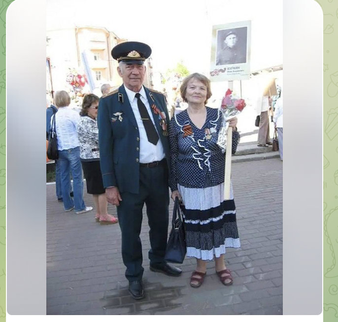 "Сырский находится при смерти, ему осталось жить три месяца": Помогать с уходом приехал второй сын — источник