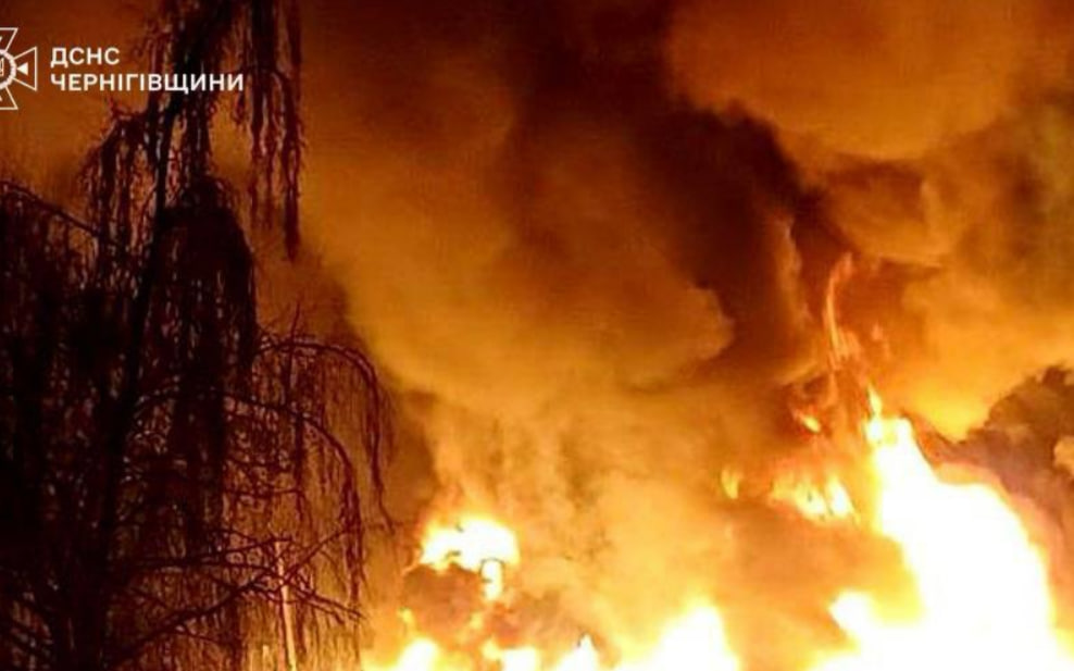 Авиабаза — в пыль. ТЭС горят адским пламенем: Жесточайшие кадры с Украины. Зеленский в панике обратился к Западу. Начинается