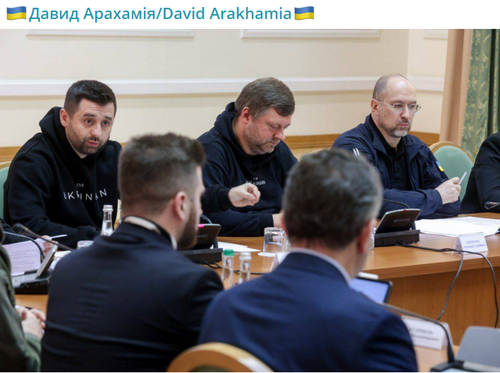 Бунт олигархов. У Зеленского горит земля под ногами: Есть 3 причины