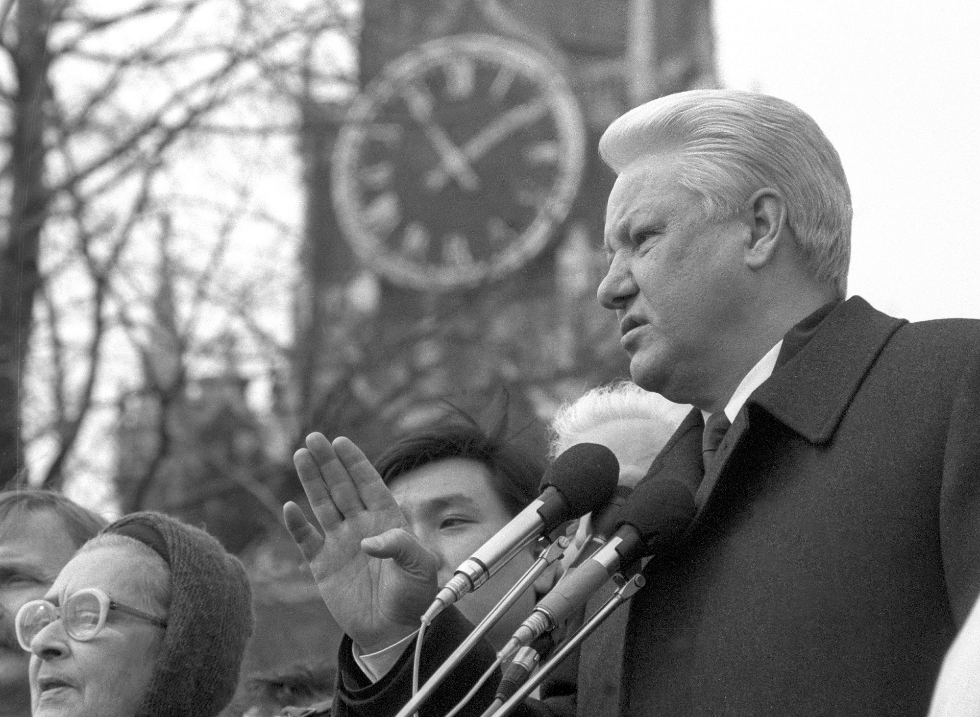 Б н ельцин стал в. Ельцин. Б Н Ельцин. Б Н Ельцин 1990. Ельцин фото.