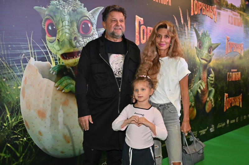 Четыре брака, жизнь в Испании, критика "Папиных дочек". Чем сейчас живёт актёр Александр Самойленко