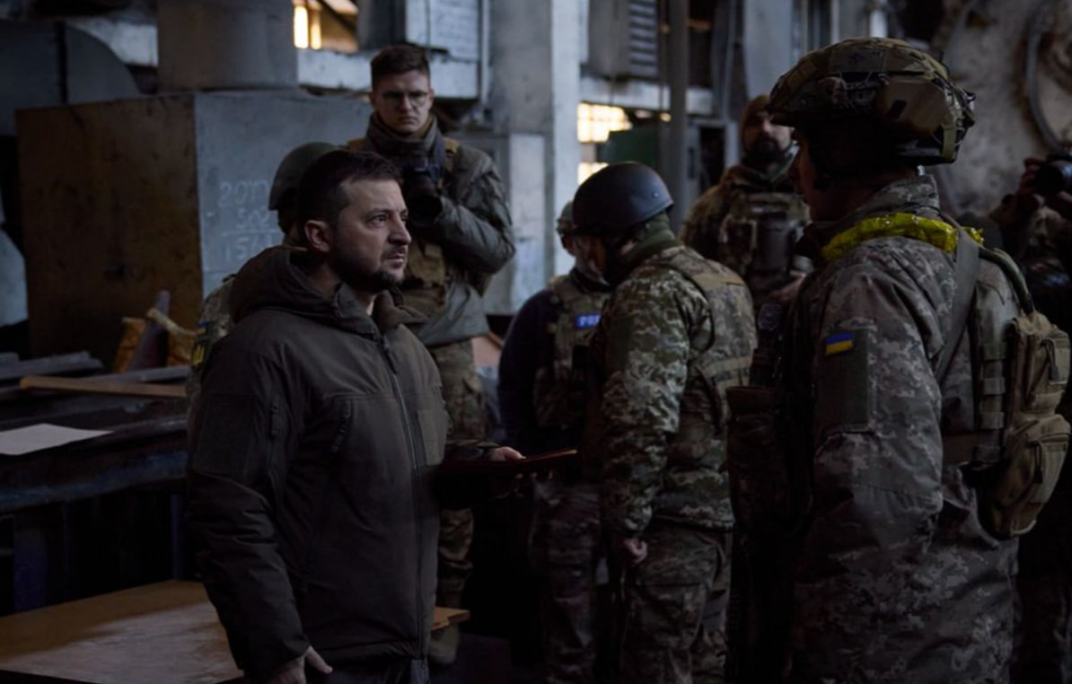 Всё изменилось в 13:59. Зеленский покинул Киев. Теперь он в месте на букву "Х": Официальное заявление. "Благодарен за все эти годы"