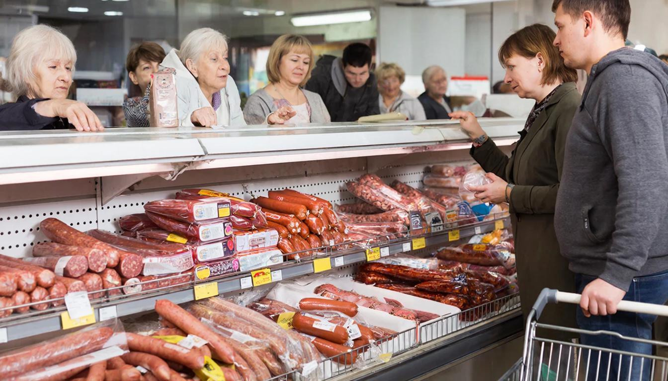 "Белый список" сосисок Роскачества: Эксперты проверили, какие из них можно покупать без опаски