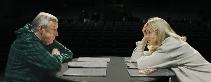 Первые фото Михаила Ефремова на сцене после освобождения: Главная роль с Анной Михалковой