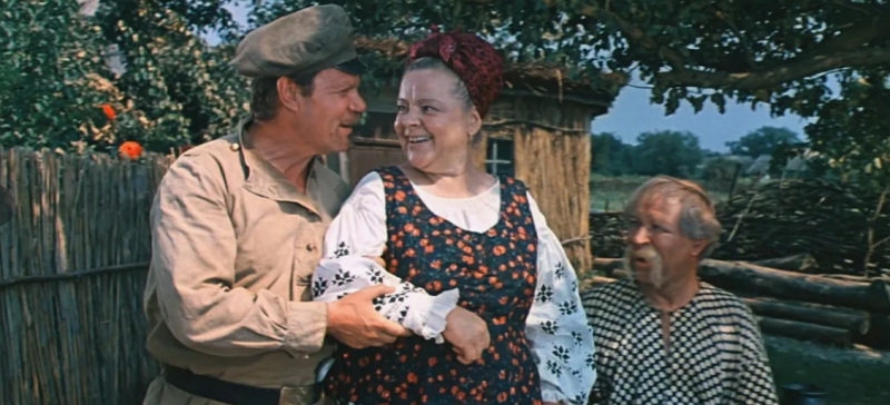 "Втустепь" и Котовский: Правда и мифы в советском киношедевре "Свадьба в Малиновке"