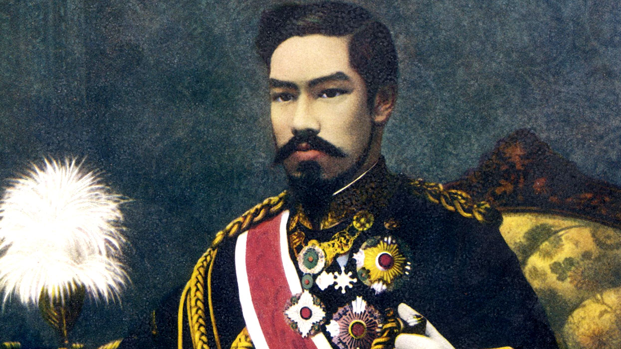 император Японии