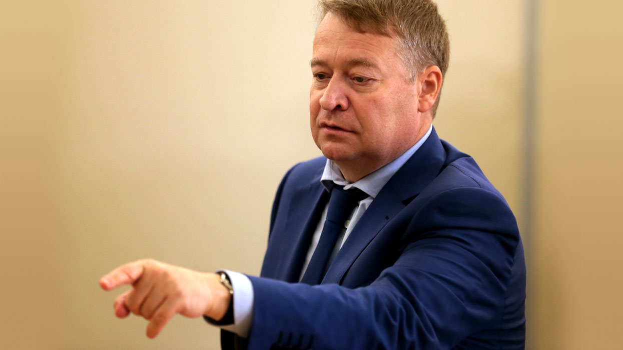 Э.Маркелов