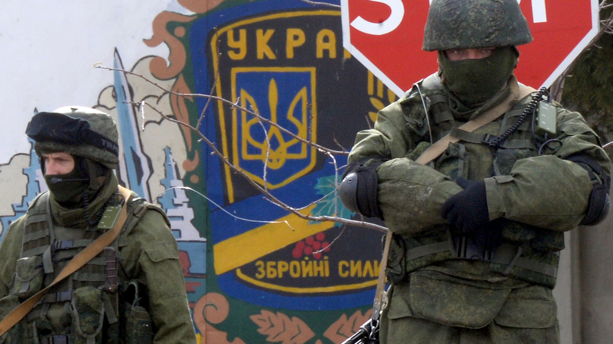  У КПП 36-й бригады береговых войск ВС Украины в селе Перевальное