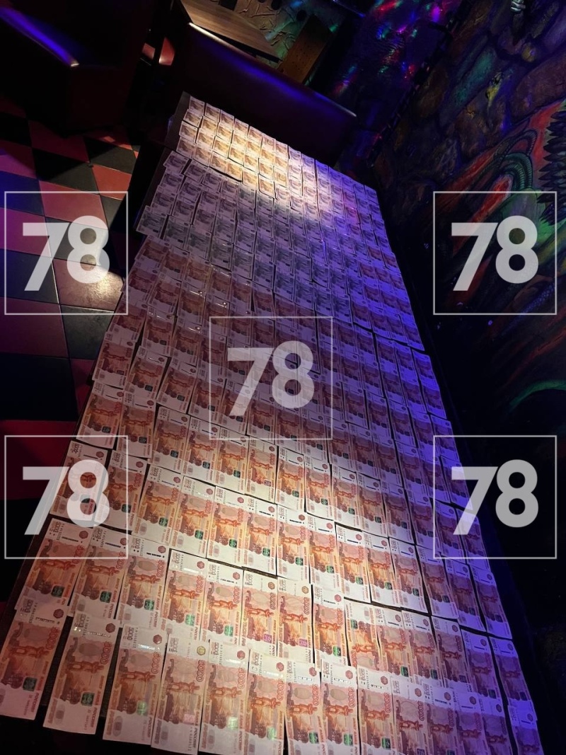 В петербургском институте продавали места мигрантам: На скамье подсудимых – ректор