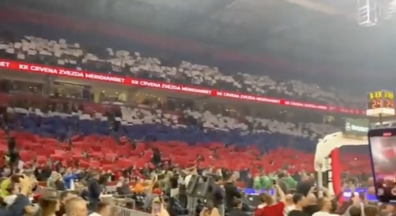 Как вам такое? В Сербии литовцам включили песню "Россия — любимая моя"