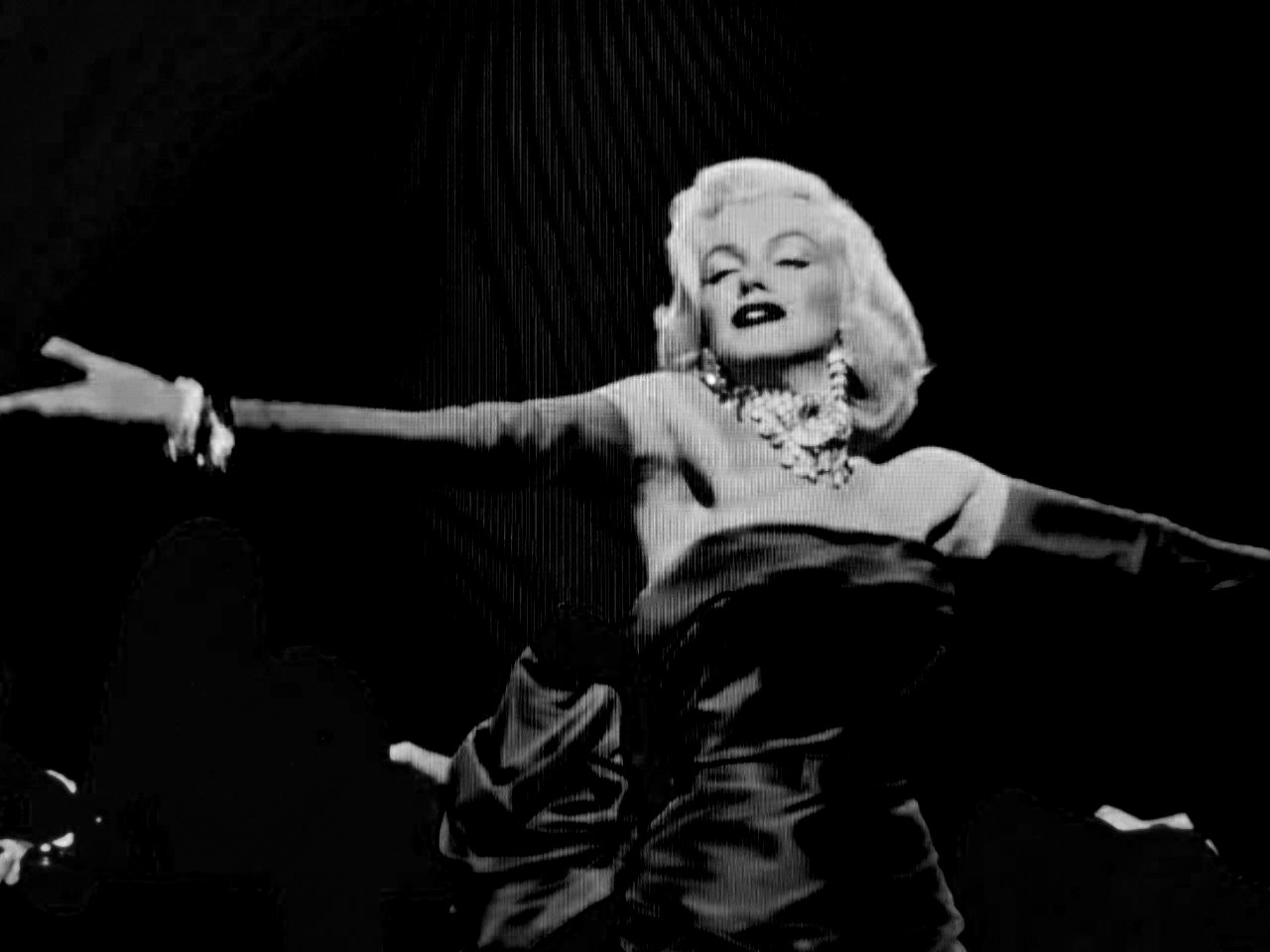 Секретная диета Мэрилин Монро: в чём опасность "Американской мечты"?