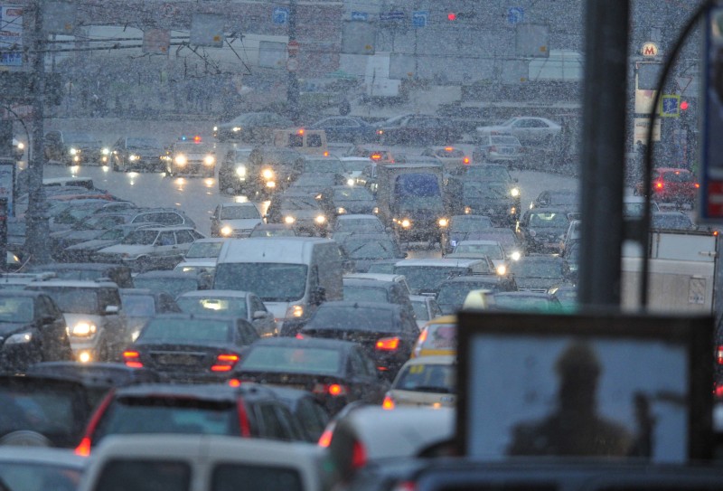 Зима заглянет в Москву только на выходные: А потом ждите осенний сюрприз. Синоптик рассказал о переменчивом настроении ноября