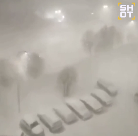 Ужас уже начался. Первые кадры русской зимы появились в Сети. Москва на очереди