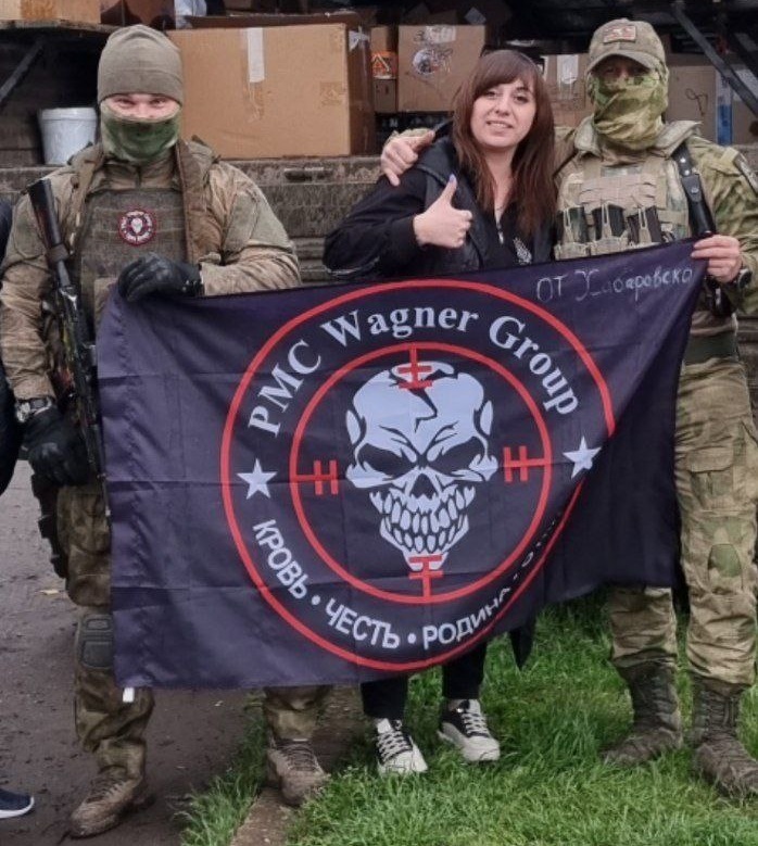 Днём Катя в школе, а вечером - в терроборону: Белгород. Так живут люди, не сдавшие свою землю