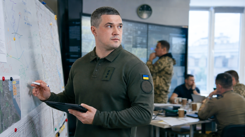 Министра обороны Украины уволили и тут началось. Успел сказать про каждого: Досталось и Сырскому, и Зеленскому
