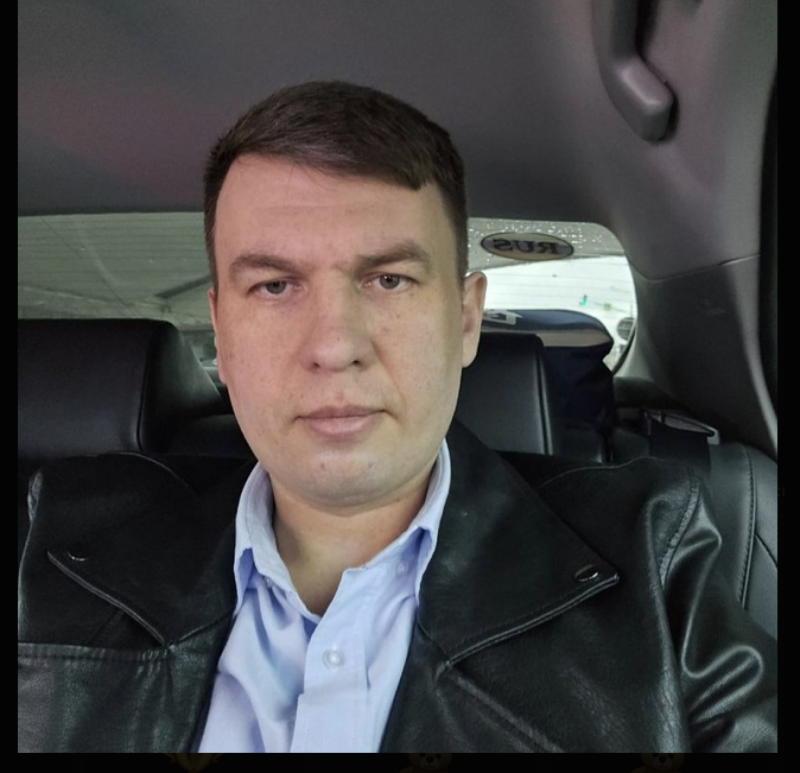 До 15 лет тюрьмы: За фейки об армии задержан блогер Илья Ремесло
