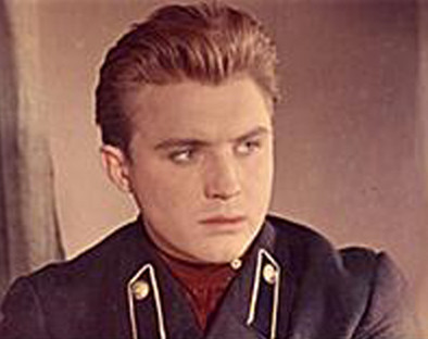 Печальная судьба Иванушки из "Морозко": Что с ним стало после выхода фильма. Его не уберегли ни слава, ни всенародная любовь