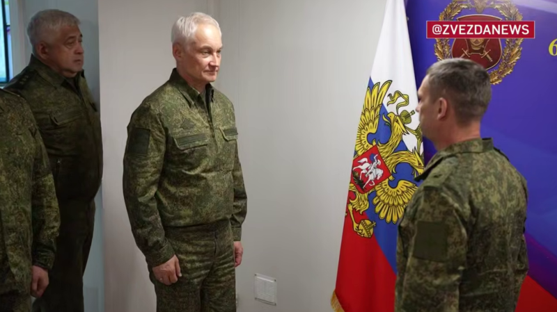 Андрей Белоусов редко бывает "за ленточкой". В 14:16 всё изменилось. Генерал тоже взял слово