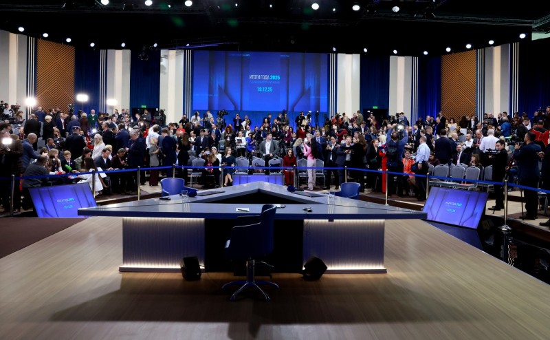 Война или мир? Лицо Путина сказало всё лучше слов. А дальше началось самое интересное