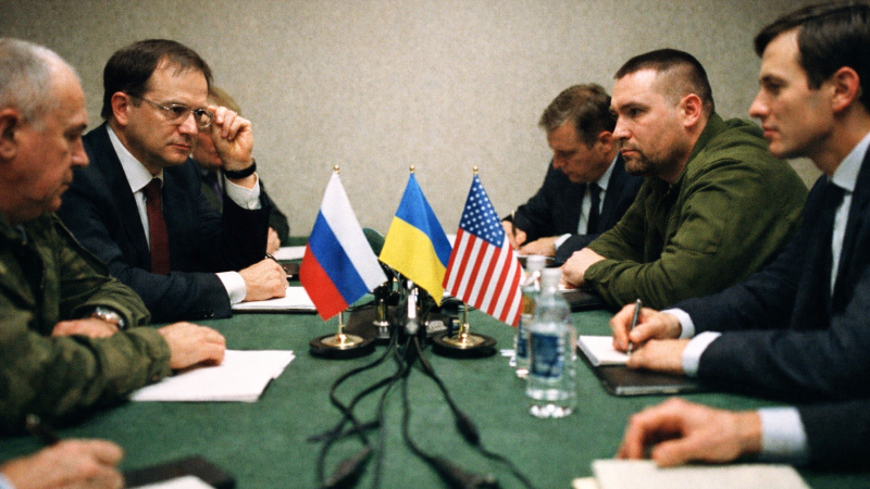 Сразу и не поймёшь - шутил Мединский или нет: Испуг украинской делегации теперь понятен