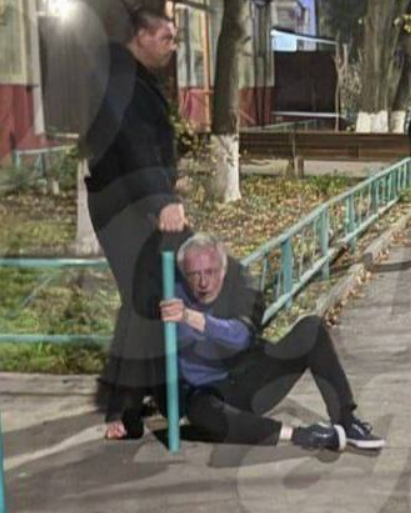 "Быть такого не может". В Сети расходится информация о безнаказанном избиении бородачами старика в Ростове-на-Дону