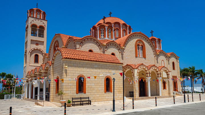 Кипрская смута: Падёт ли «православный офшор»?