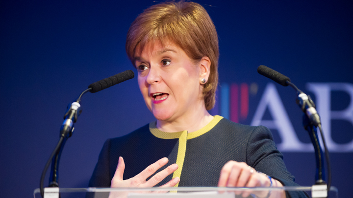 Шотландия подала заявку на независимость
