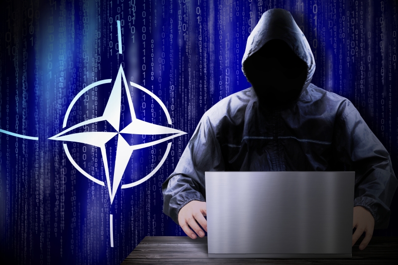 Вместо громких заявлений - "тихий план"? Что сделает Запад с итогами выборов в России