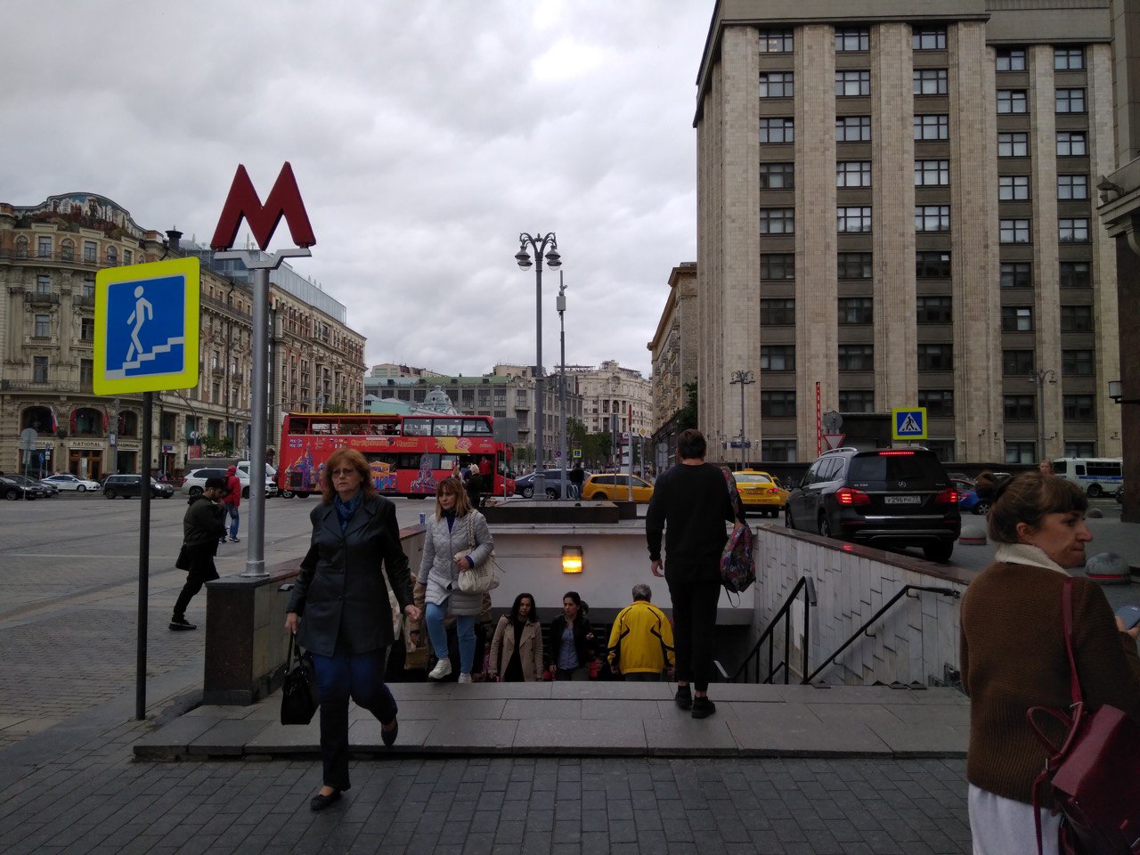 Московское метро против американского. Где подземный музей, а где – сауна