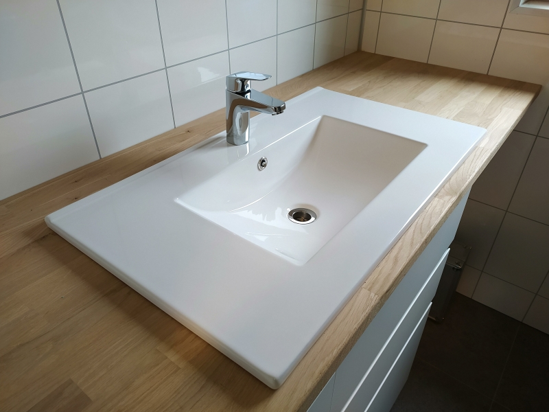 Наставницу SHAMAN жестоко обманули мошенники: Под видом коммунальщика в квартиру явился преступник