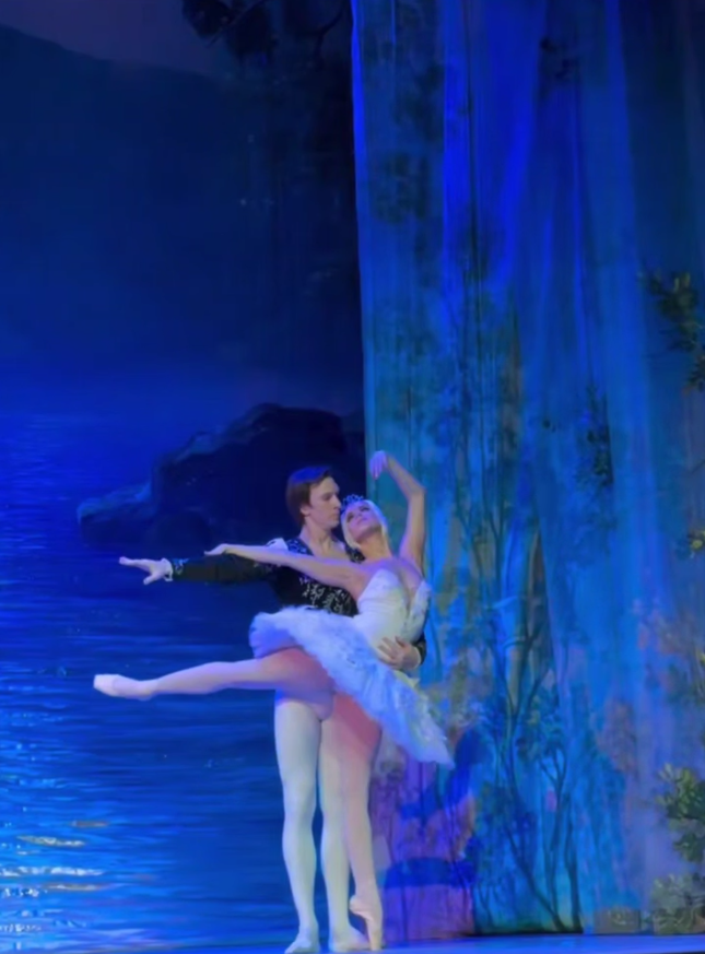 Украина взялась за русский балет, но прилетело в итоге своим