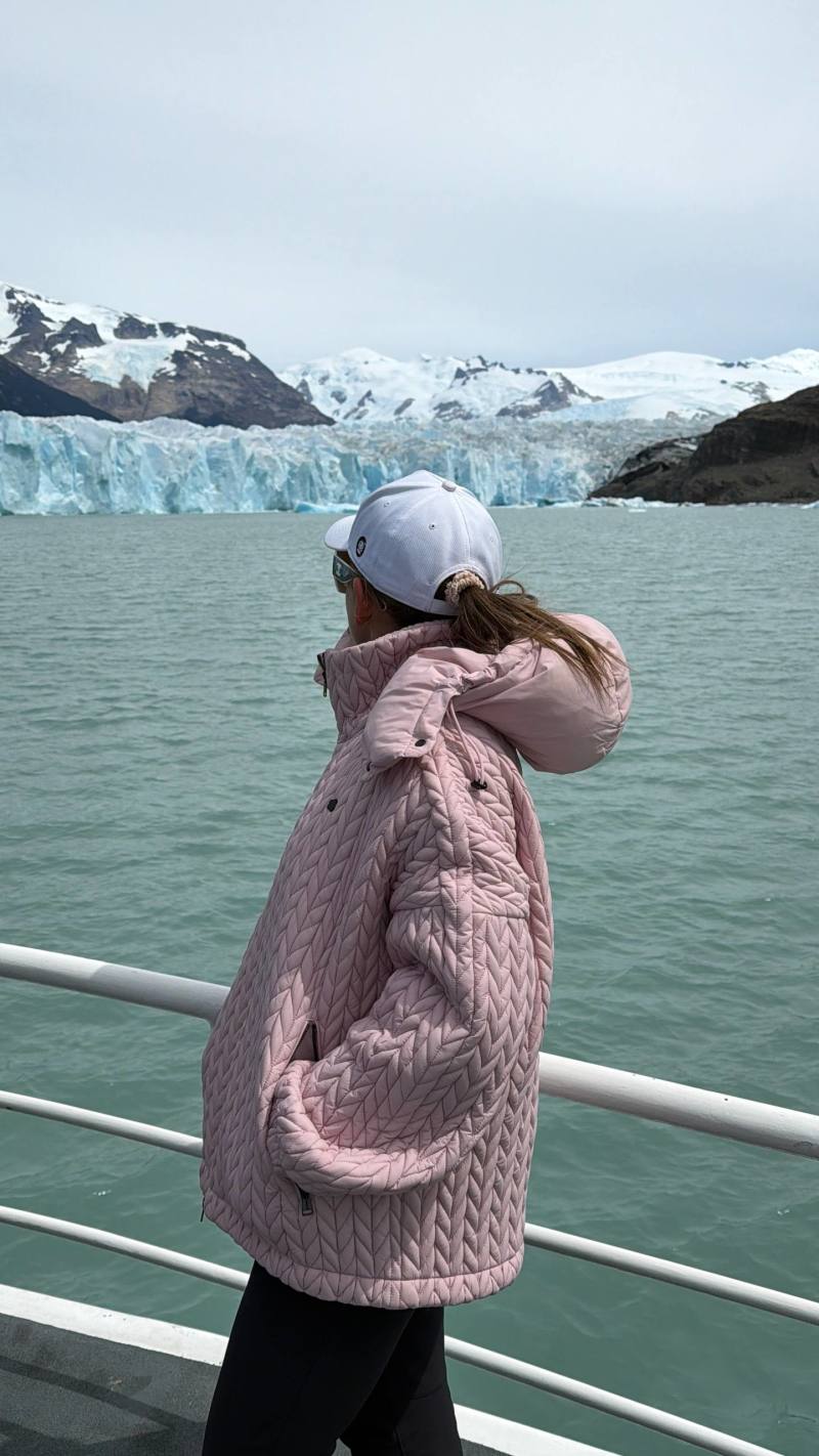 "Вот это шторм. Все лодки спрятались": Телеведущая Барановская застряла во льдах Антарктики