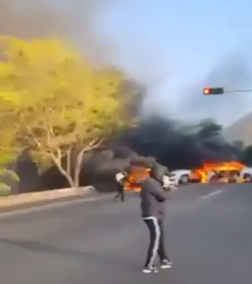 Всё случилось, пока мы спали. Почти гражданская война в Мексике: Что известно