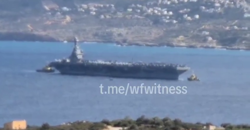 Коричневая тревога! Поплывший воевать с Ираном американский авианосец залило нечистотами