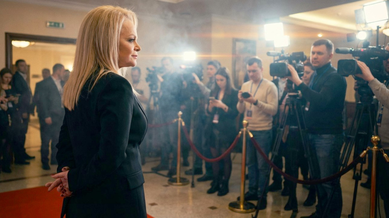 Лариса Долина в баре за день до главного суда: Все поют хором