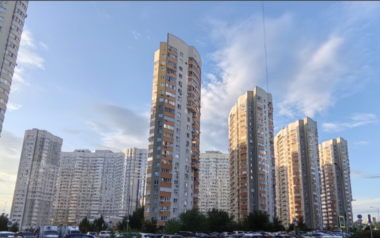 "Это не жильё, а бетонная клетка": Поплавская жёстко разнесла Госдуму