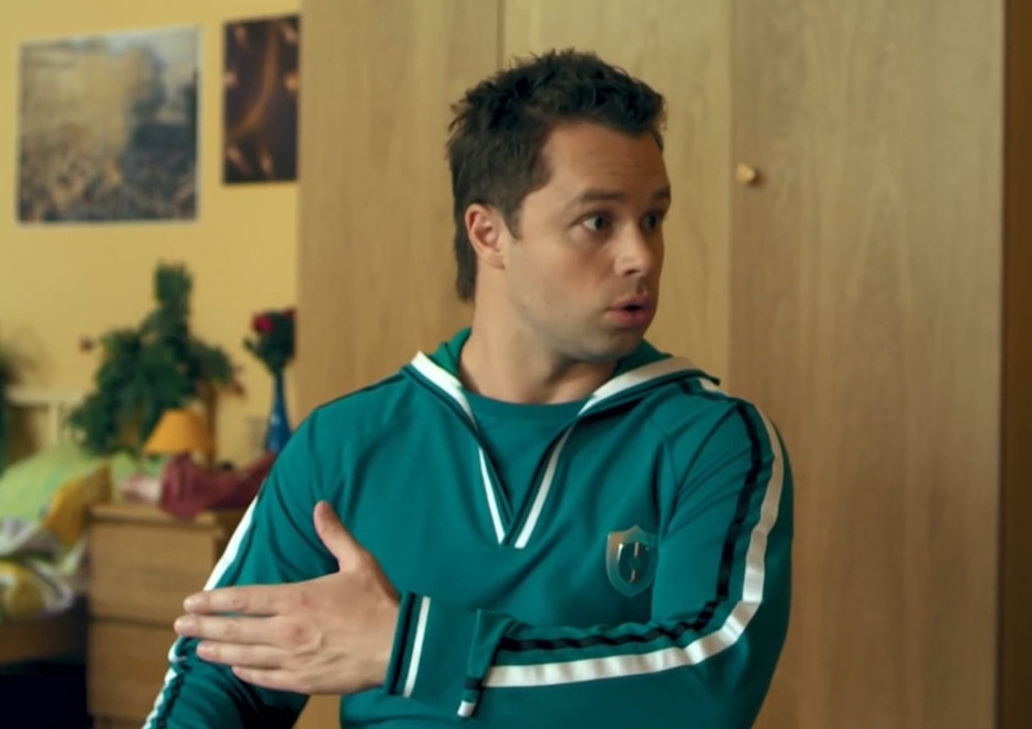 А ведь многим они нравились: Что стало с актёрами "Универа" после СВО. Кузя и Яна уже совсем не те