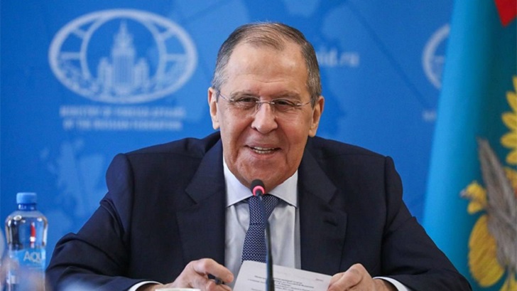 Лавров отбрил Макрона, будто мальчишку