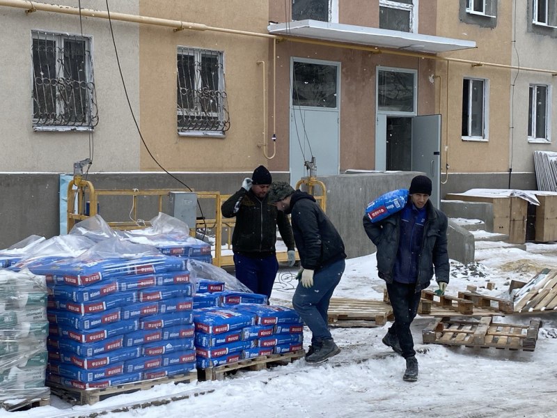 Бунт в Мариуполе? Финн приехал в город, чтобы увидеть всё своими глазами. И показать остальным