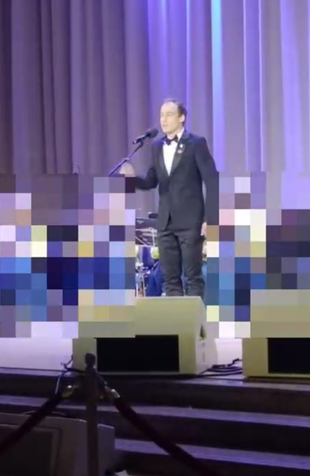 Русские не оценили перформанс актёра Дзюбы в Храме Христа Спасителя. Ответили прямо: "Лицемерие и враньё"